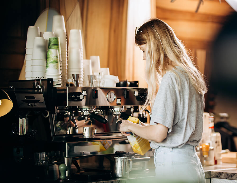 Ob Aktien, Fonds oder Kryptowährungen – wir helfen dir
