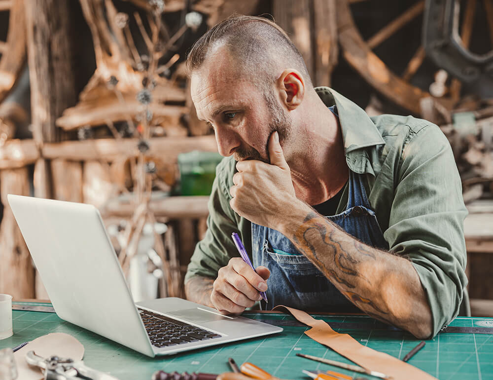 Wir erstellen deine Lohn- und Gehaltsabrechnungen pünktlich, korrekt und revisionssicher – komplett digital über DATEV.